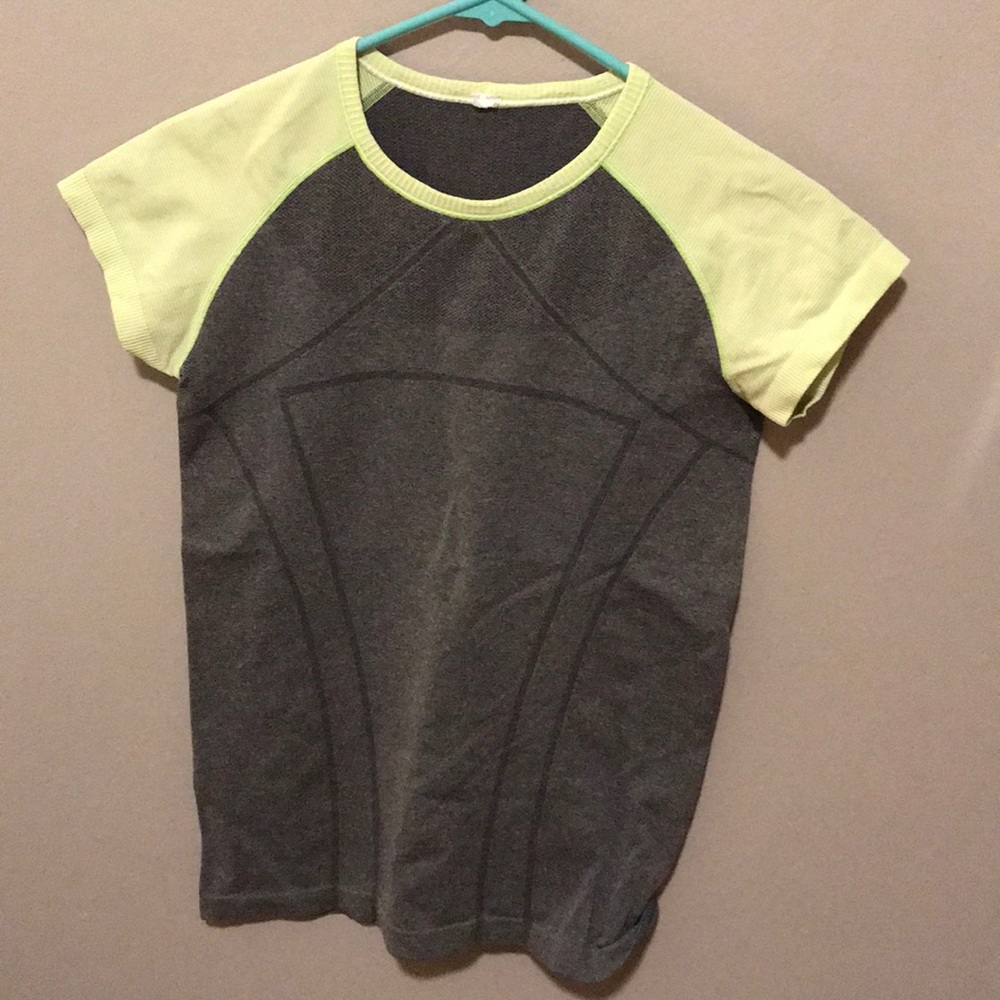 Iviva grey and green shirt